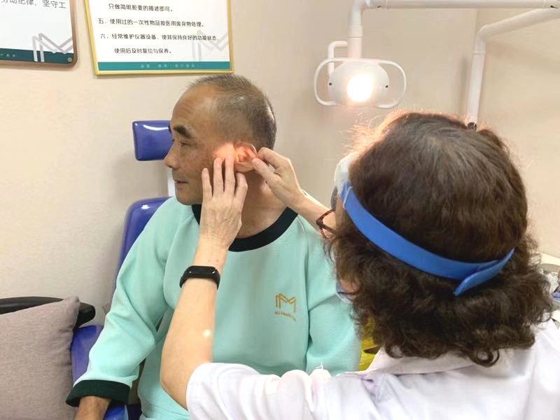 东莞非遗发福利为非遗传承人建立健康档案