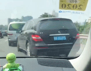 返程堵来了！你还在路上吗？