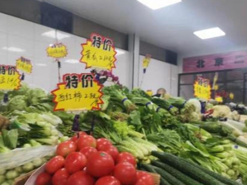 菜价追踪：猪价稳了果蔬降了 苹果重回几块钱一斤