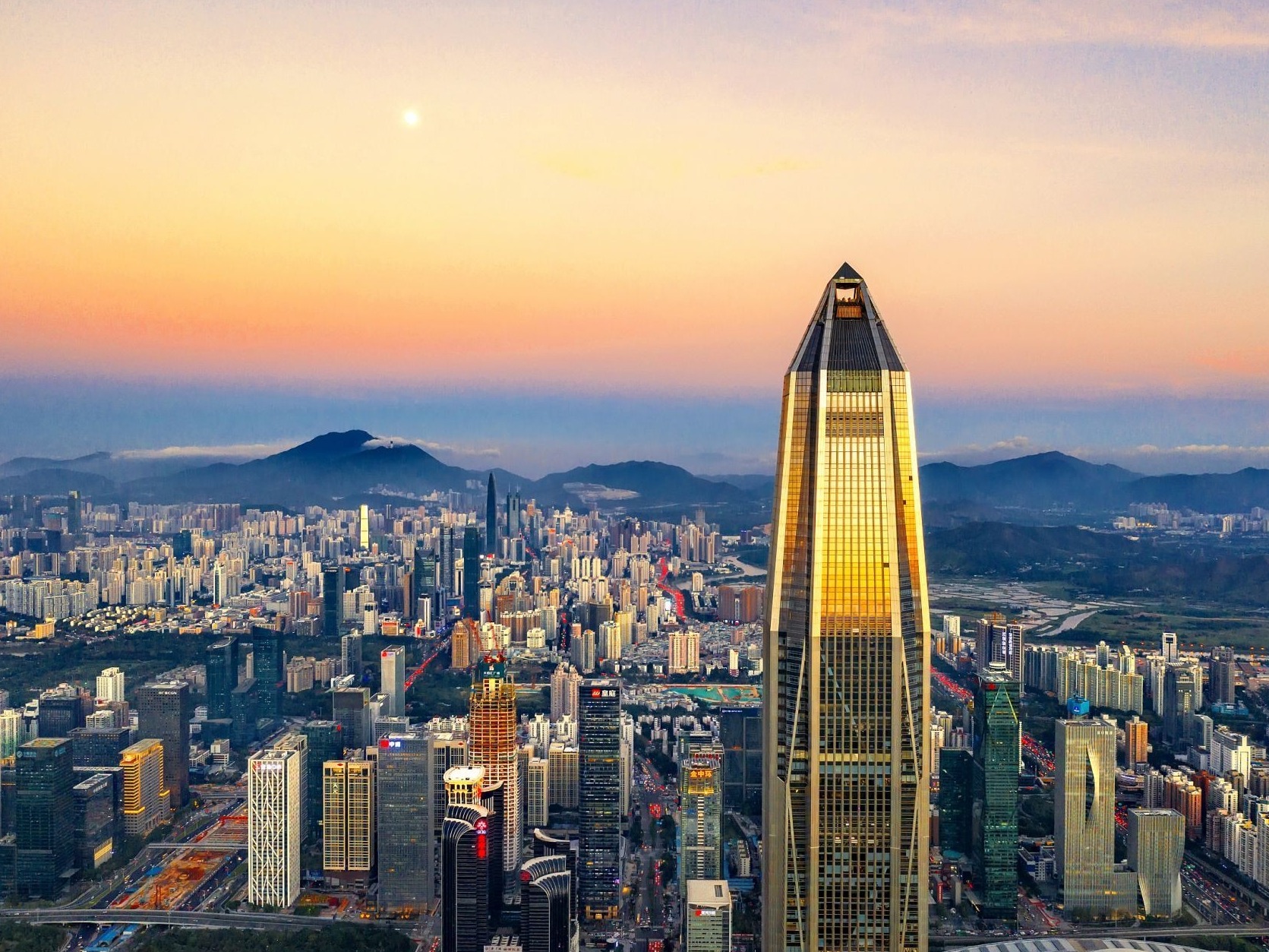 中国平安发布2019前三季度财报，拟合资设立消费金融公司
