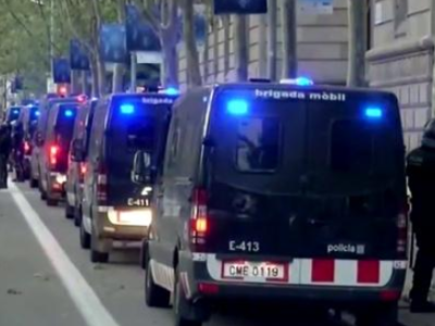 ​西班牙加泰乱局：警方逮捕超300名暴力示威者