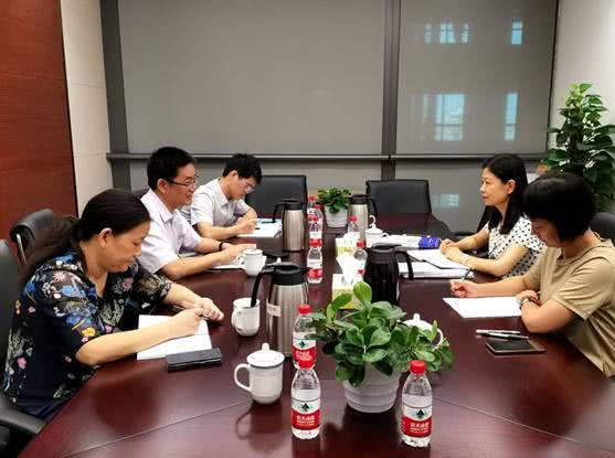 48岁银保监会创新部主任李文红调任深圳银保监局局长