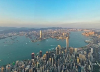 香港2019施政报告关键词：增公屋、收私地、大派糖