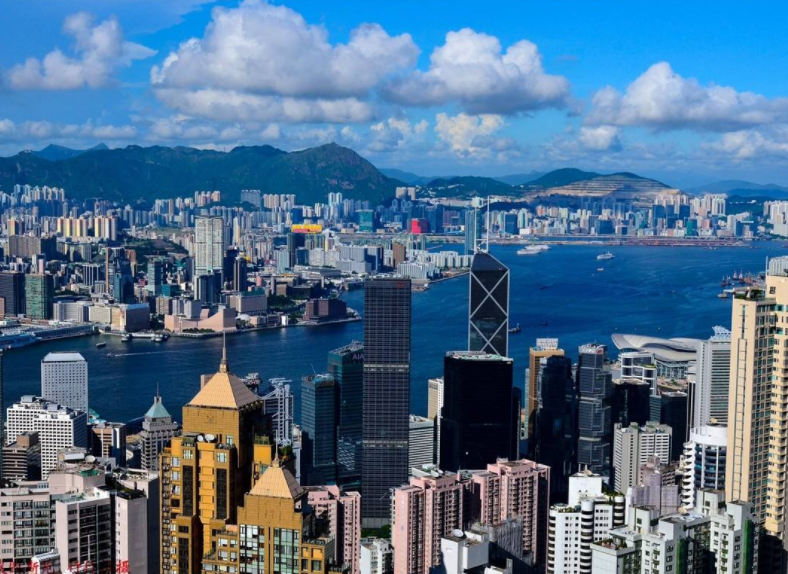 央视热评丨揭开画皮看他是谁，“禁蒙面法”终于出台
