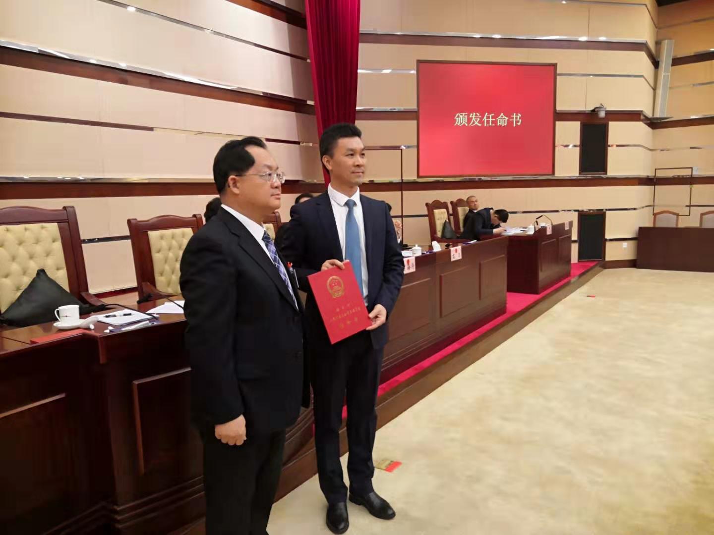 陈秋明任深圳市教育局局长