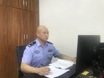 每日警星 | 周明：实干警长守护港航平安