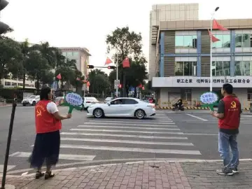 不忘初心 牢记使命 | 坑梓街道推动幸福在“家门口”升级