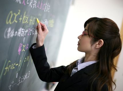 “王炸级”阵容！深圳一高中招聘20位老师，19人来自清华北大