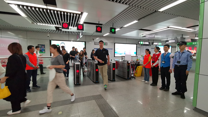 高峰时段有人乘坐地铁逃票？深圳地铁：一年3次违规将纳入征信系统