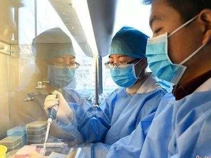 国务院：2020年底前率先实现疫苗“一物一码”