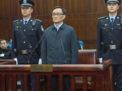 原国家食品药品监督管理总局副局长吴浈受贿、滥用职权案一审宣判