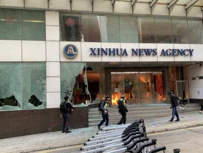 新华社香港分社遭纵火，香港新闻界发表声明谴责