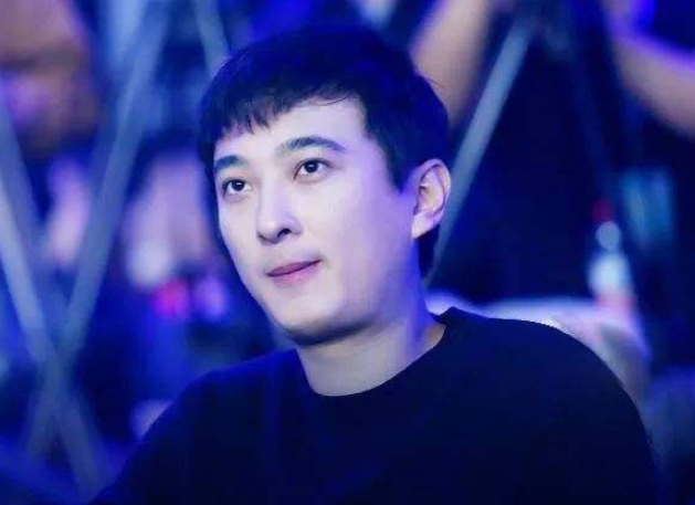王思聪“债主”谈申请限制消费令：钱他不在乎，希望还给主播