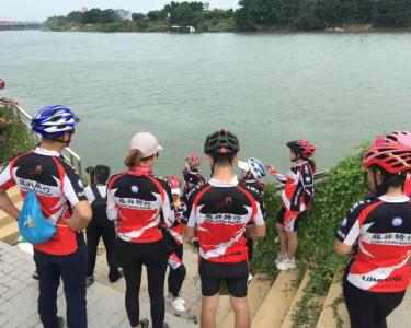 “民间河长”引领志愿者一年巡河近百次，合力守护韩江母亲河
