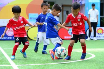 又见足球小将！第七届深圳市伙伴杯幼儿足球邀请赛暨足球文化节在福田开幕