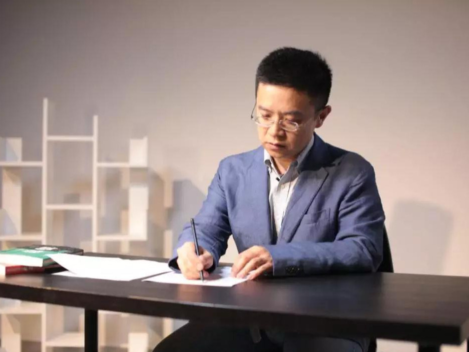 读历史有什么用？这位牛津大学生物系博士大牛有话说