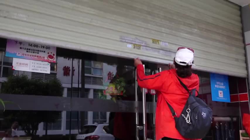 龙华这个V站，竟做起了包子！背后的故事更暖心