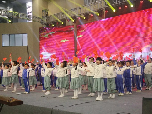 小初高联袂舞青春！深圳高级中学（集团）东校区举行文艺汇演