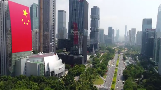 城市高光 有我给力——致敬深圳5G探路者和建设者
