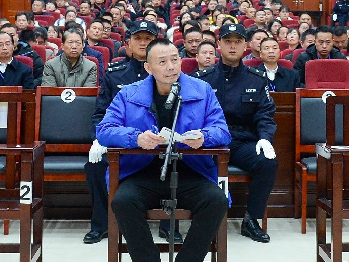 “操场埋尸案”一审宣判：杜少平，死刑！