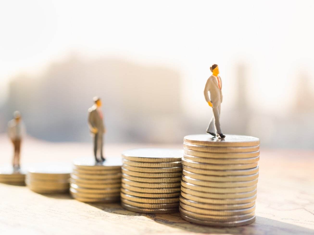 五维度选行业四标准挑企业，14年公募基金老将刘苏解析投资选股秘笈