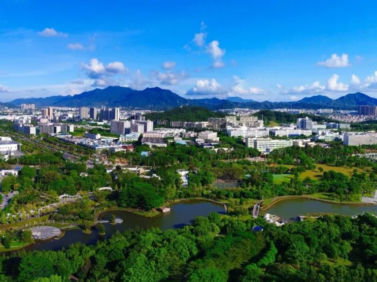 这里是热气腾腾的创新坪山！