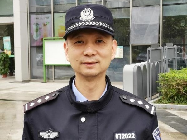 每日警星 | 陈金辉：争分夺秒与诈骗分子赛跑