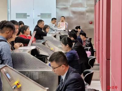 深圳机场新增国际/港澳台值机岛 为春运国际旅客提供24小时值机行李托运