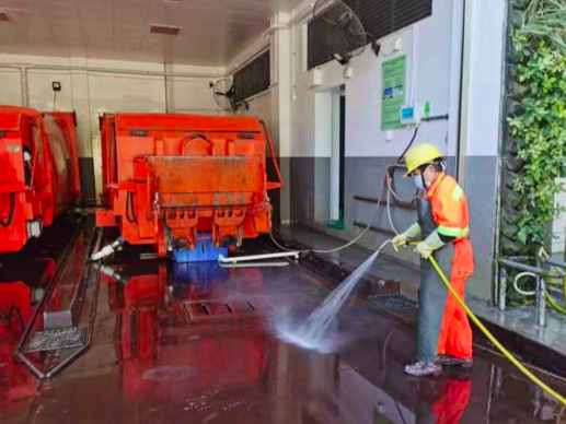 深圳实现垃圾日产日清，收集容器需每天消毒