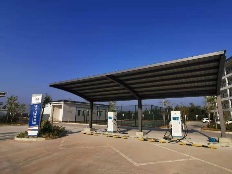 好消息！广东交通集团新建105座服务区充电站投入使用