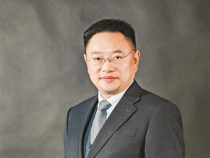 长诗《致敬武汉人民》作者刘汉俊：信心比黄金还重要