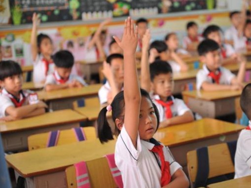广东省民办小学初中全部摇号录取，全面取消各类特长生招生