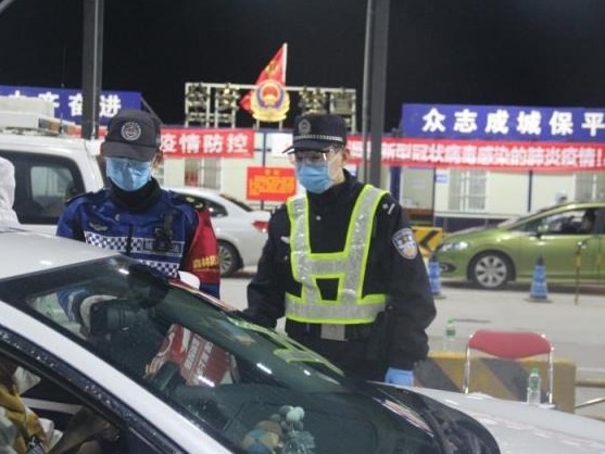 “你来保护大家，我来守护小家” 怀孕妻子全力支持民警丈夫战疫