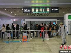 中国铁路首趟复工人员定制专列16日开出 当晚抵杭州