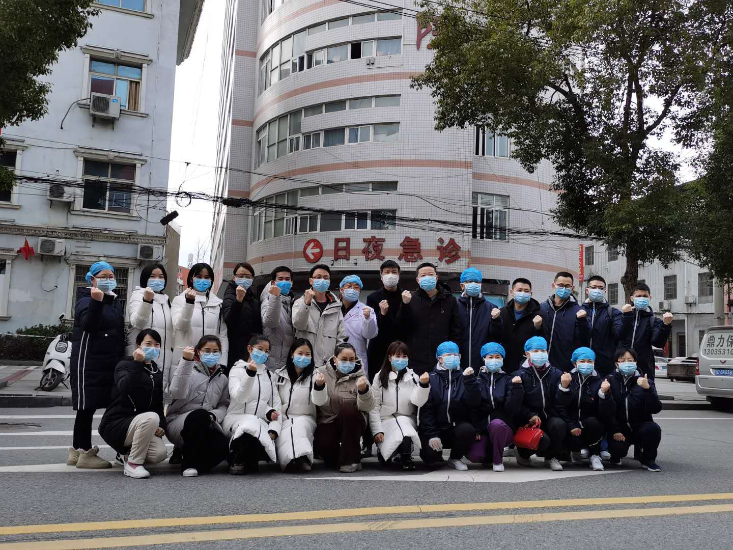 读特记者直击荆州战疫·第五日｜正式上阵! 上岗首日深圳医疗队状态上佳