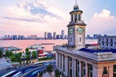 武汉发布通告：市内文化、体育、旅游等公共场所暂不开放