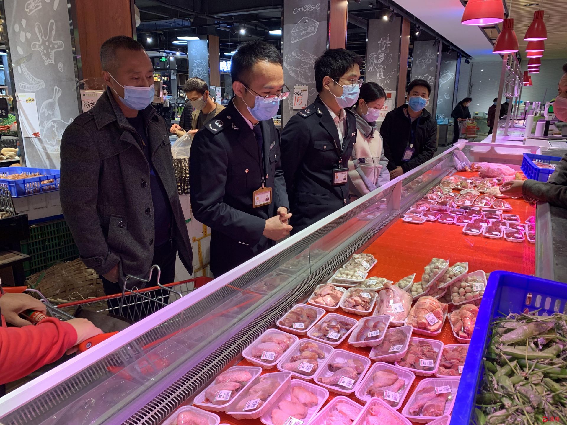 疫情之下，光明街道这样保障居民舌尖上的安全