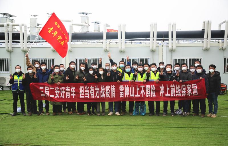 丈夫驰援火神山雷神山，湖北籍深圳教师一家六口参与战疫