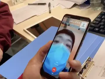 驰援医生在武汉：在这个大帐篷里，我这样问诊看病