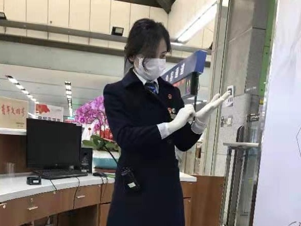 90后党员“抗疫”中的责任与担当