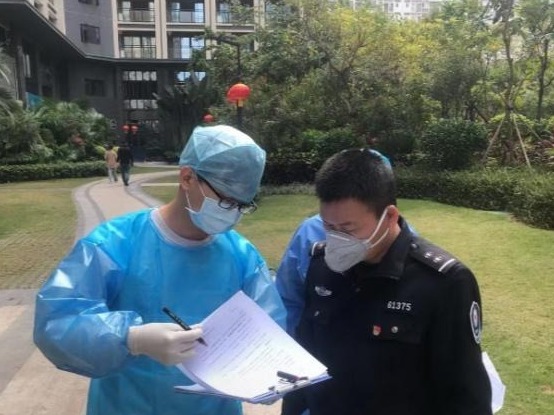 西乡网格员邓宏柱：发挥党员模范作用 坚守防疫一线