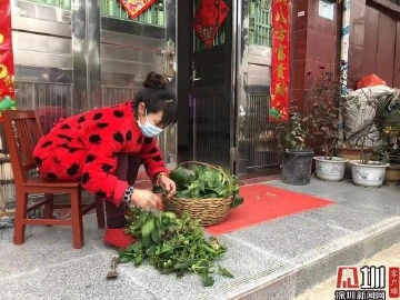 读特记者湖北直击|打好防疫战 妈妈成了家门“守门员”