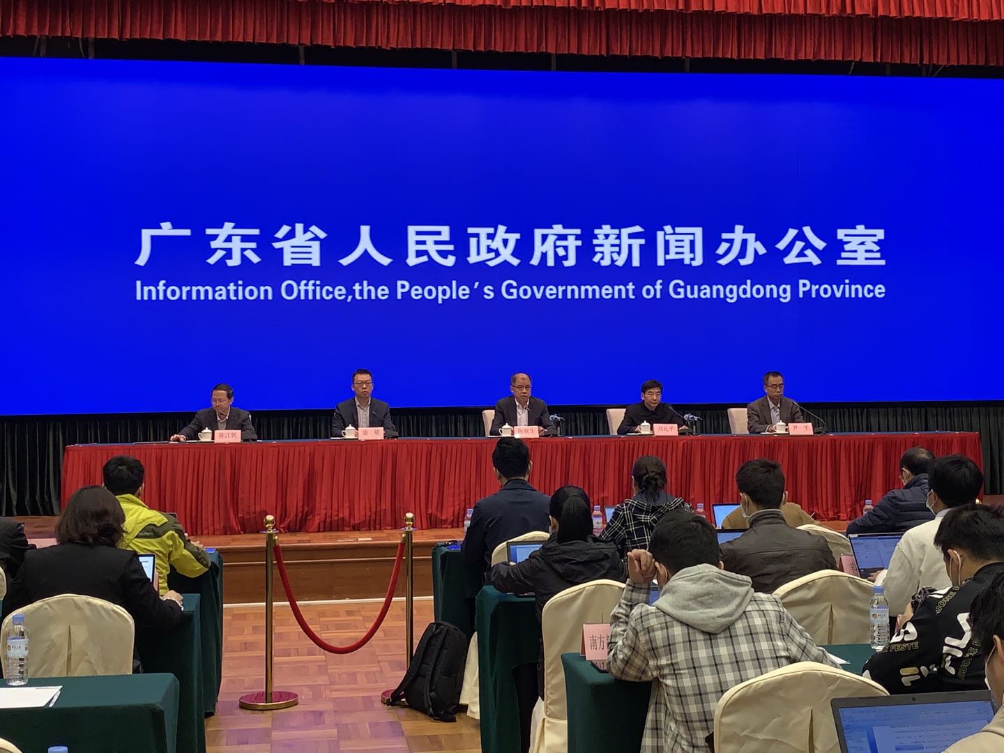 广东共104家医疗机构可收治新冠肺炎患者 居住消毒首选含氯消毒剂  