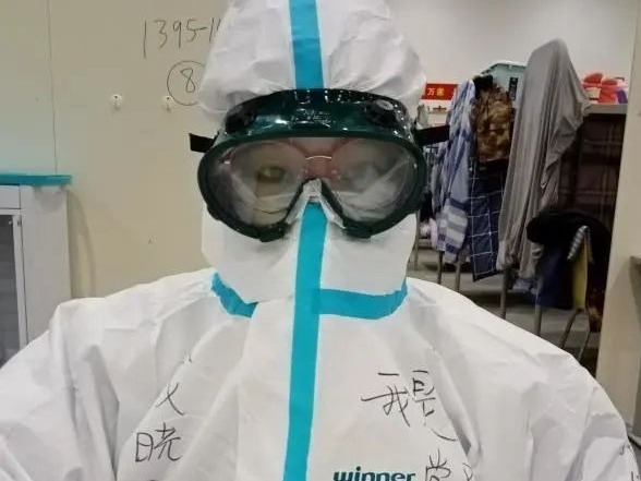 读特记者湖北直击 | 组长初体验：听到阿姨的话，一股暖流涌上我心头 