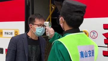 返程高峰，直击南头高速口检疫“逢车必检，不漏一人”