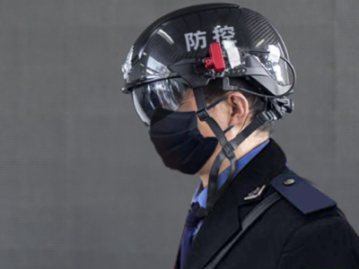 深企推出“抗疫头盔” 可无感机动巡查发热人员