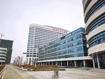 读特记者直击荆州战疫·第六日｜深圳建艺集团助力荆州战疫  9天建成荆州版“火神山医院”