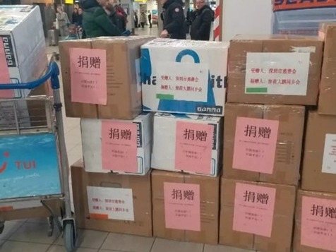 旅荷大鹏同乡会向新区捐赠2万个口罩