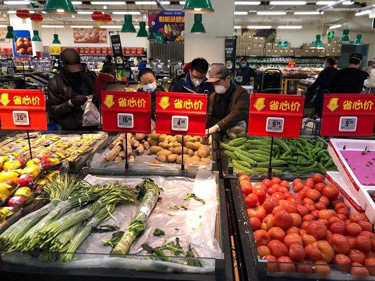 农产品是否会附着新冠病毒？专家：买回家先用流水清洗