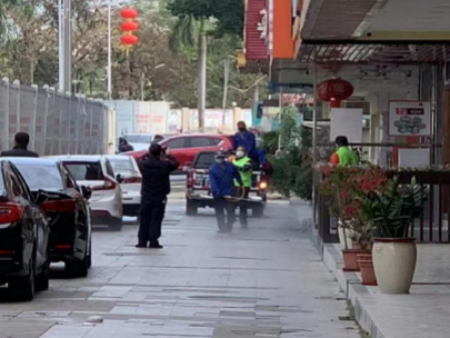 462家企业获免租一个月！龙华投管力助防控疫情党员干部请缨下社区